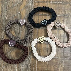 NWT 5 piece Hair tie set.